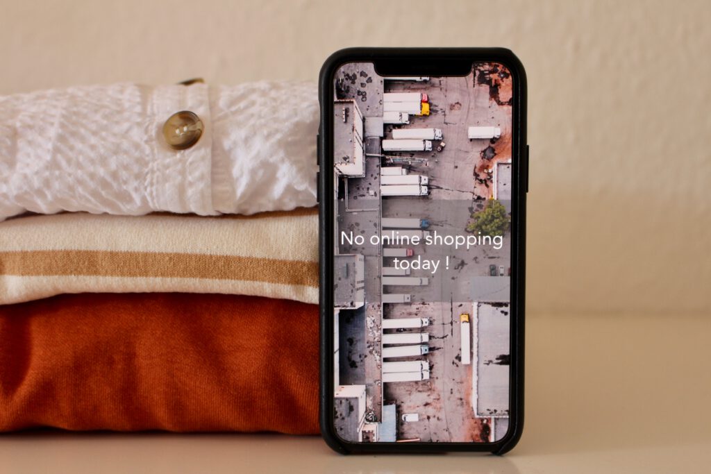 Jak robić marketing w czasach pandemii? - Bartosz Langa dla VETO 3 fot. OneSave/Day/ Unsplash