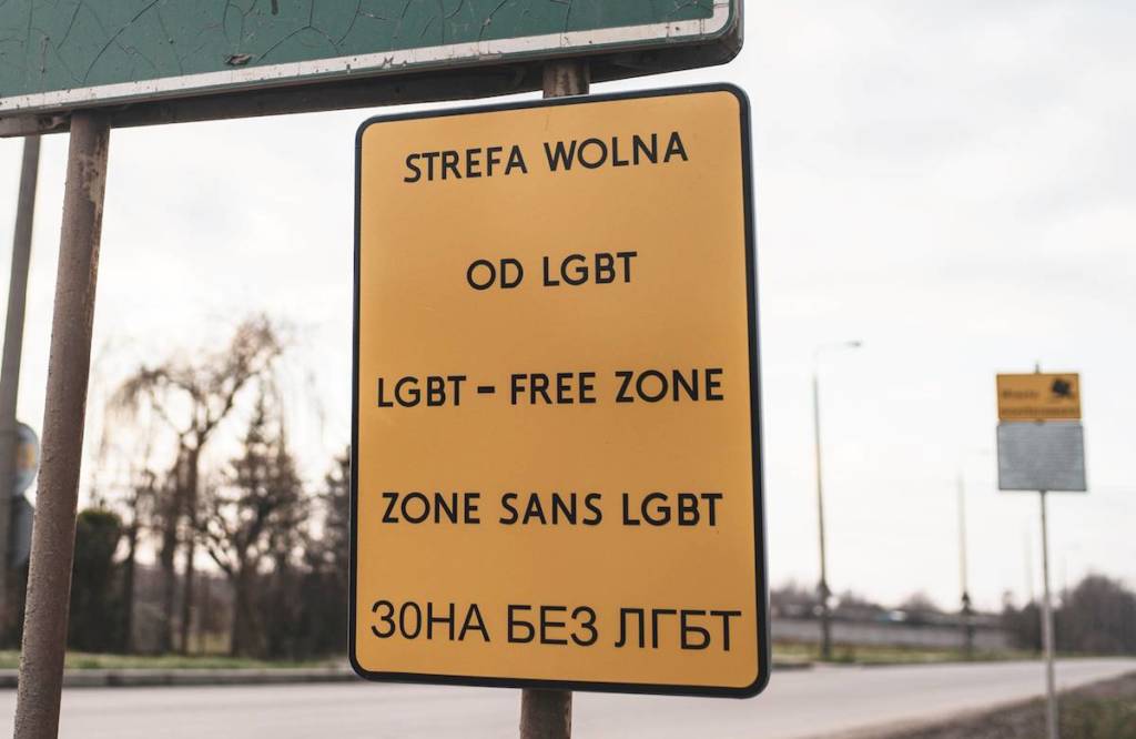 Przez homofobię i łamanie unijnych wartości Polska traci pieniądze z budżetu UE strefy wolne od lgbt 1024x666 1