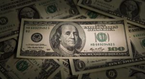 Dlaczego dolar amerykański jest walutą globalną? 1 Dlaczego dolar jest globalny