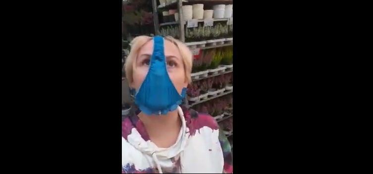 Bunt człowieka współczesnego: kobieta w sklepie zamiast maseczki założyła majtki majtki ryj 1