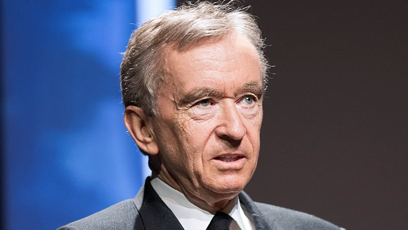 Lista 10 najbogatszych osób na świecie w 2021 roku! 8 Bernard Arnault 2 2017