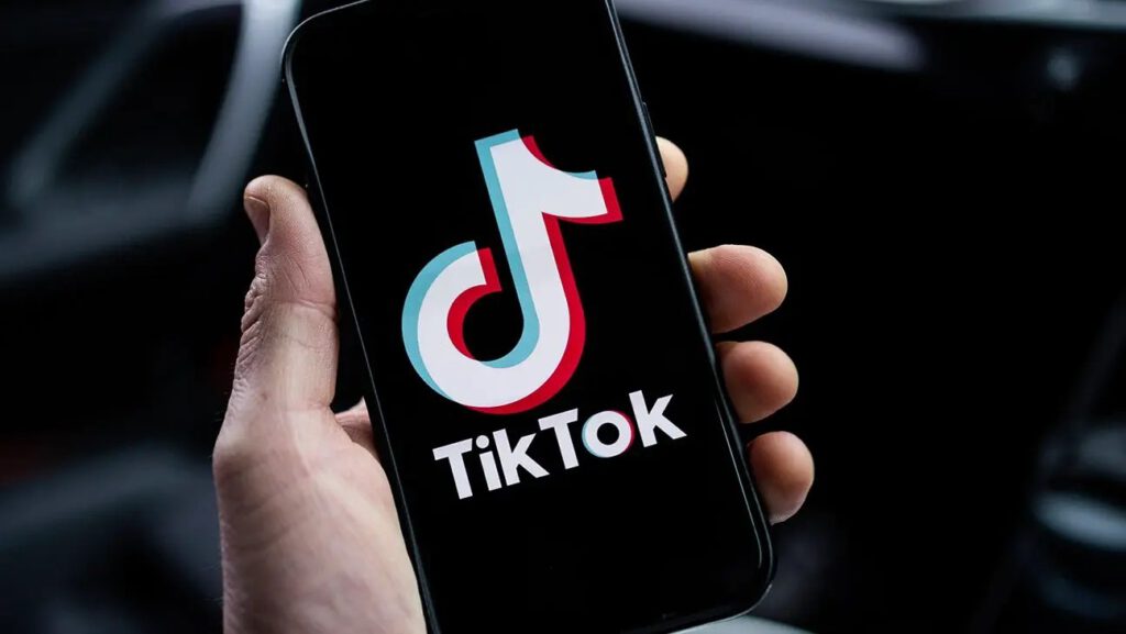 Popularni TikTokerzy 2023: Kogo Warto Obserwować? Popularni TikTokerzy 2023 Kogo Warto Obserwowac