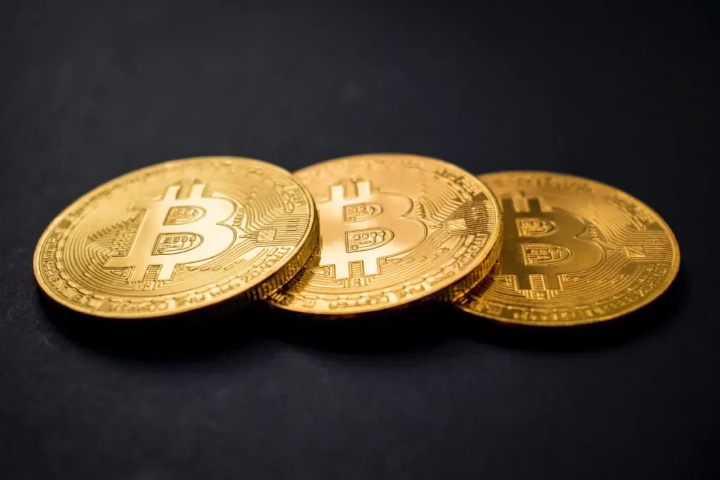 Kolejny rajd bitcoina. Król kryptowalut zbliża się do rekordowego poziomu bitcoin osiagnie kolejne maksimum