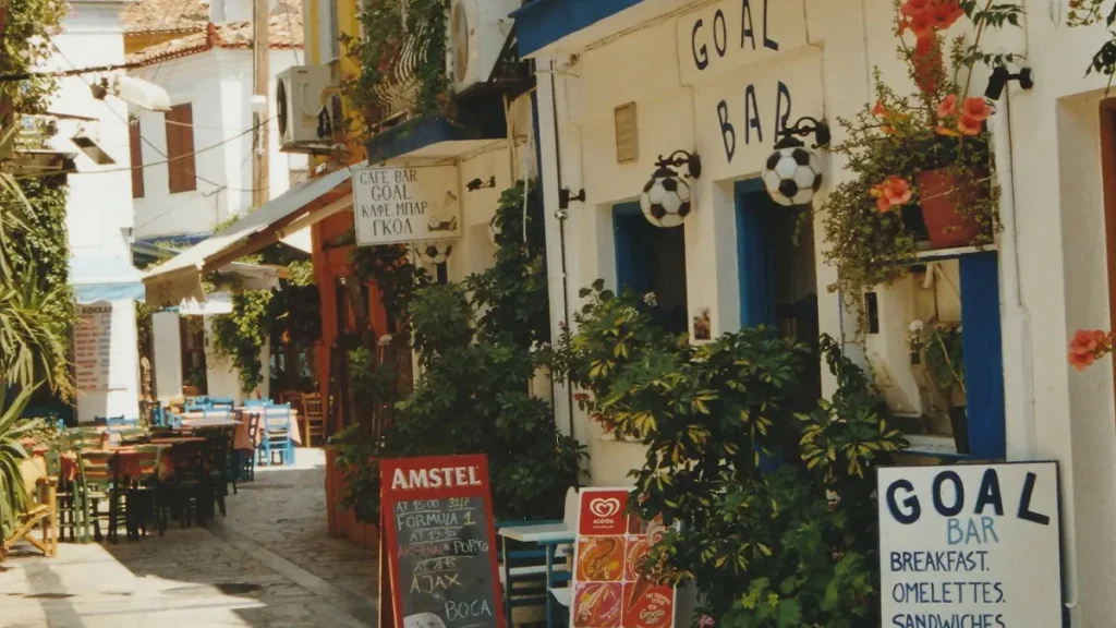 Grecja wprowadza nowe obostrzenia. Podwójne maseczki od 3 stycznia grecja nowe obostrzenia podwojne maski