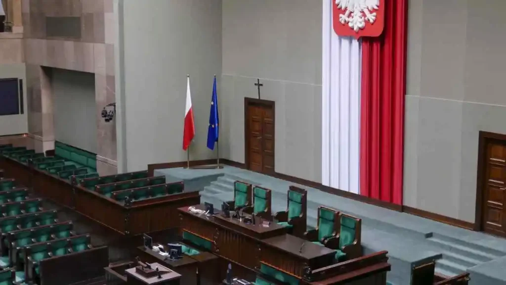 Sejm odrzucił „lex konfident”. Nowa ustawa covidowa idzie do kosza nowa ustawa covidowa idzie do kosza