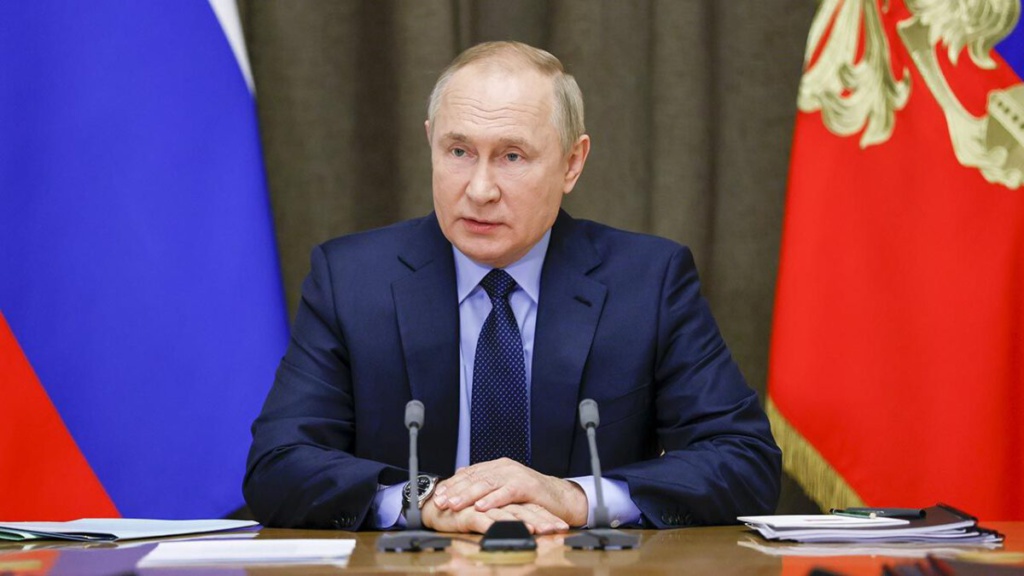 wladimir putin zaatakuje ukraine